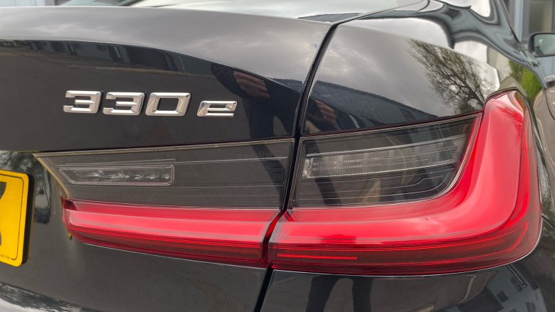 BMW 3 Series 330e M Sport 4dr Auto Saloon